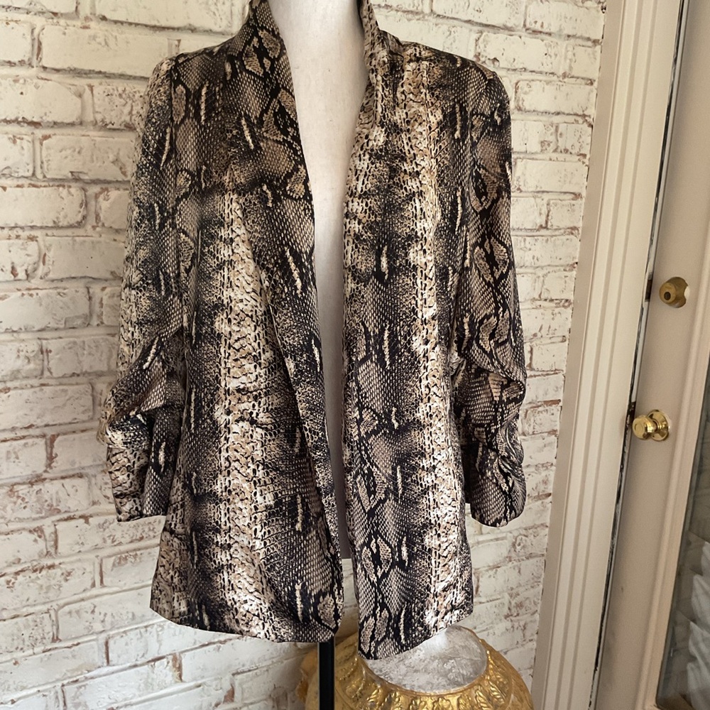 Stylish Snake Print Women's Jacket by ee:some